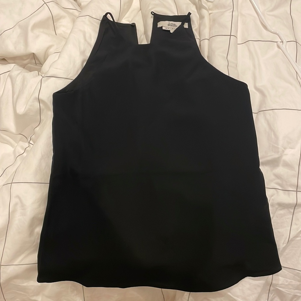 Love Bonito high neck tank